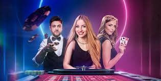 Filipino player using ta77 mobile sports and casino platform on smartphone